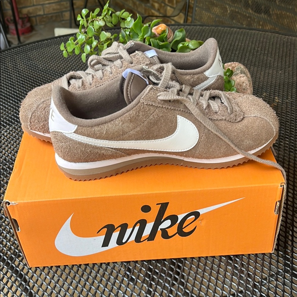 Nike Cortez Vintage mink brown
